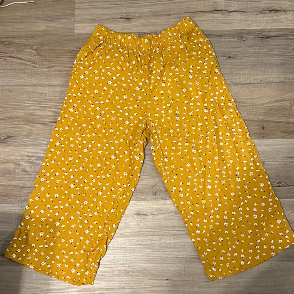 Loose floral pants